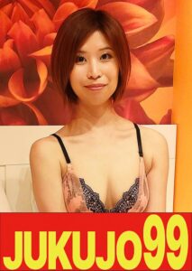 【パイパン助平妻ハメ撮り】性感帯は太腿とオッパイという美乳美尻奥様 彩加さん（40歳）